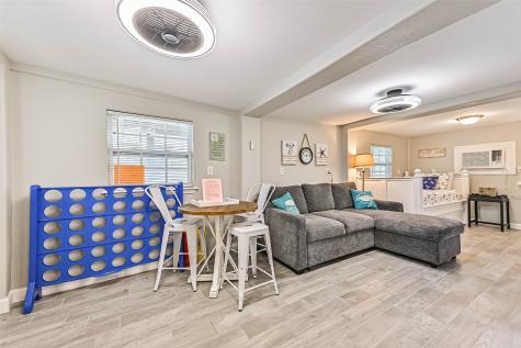 4126 Reeves Drive Galveston TX 77554