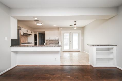6555 Grovewood Lane Houston TX 77008
