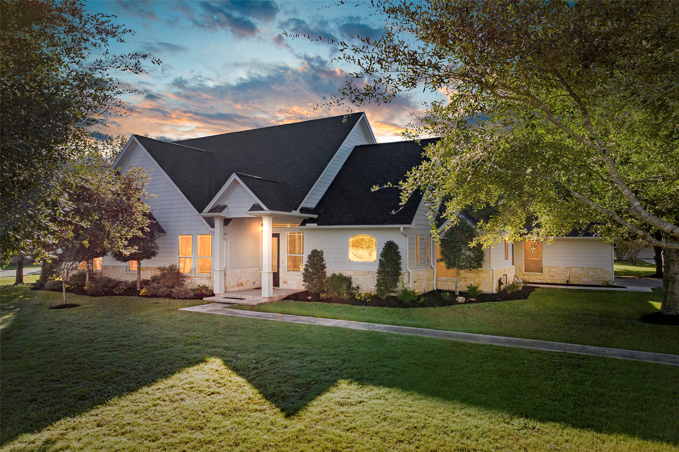 22165 Stone Creek Lane Montgomery TX 77316