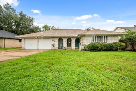 2907 Livingston Drive Pearland TX 77584