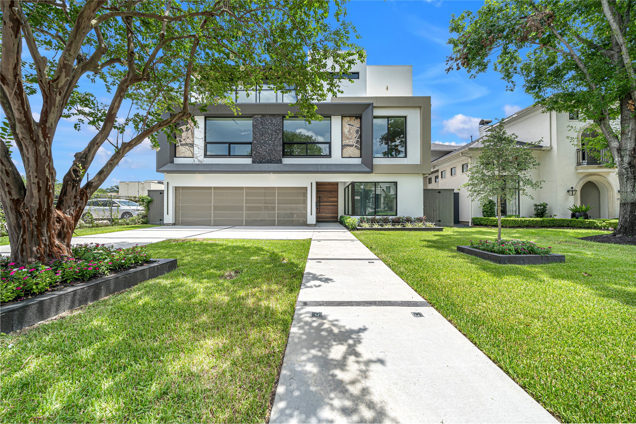 6009 Feagan Street Houston TX 77007