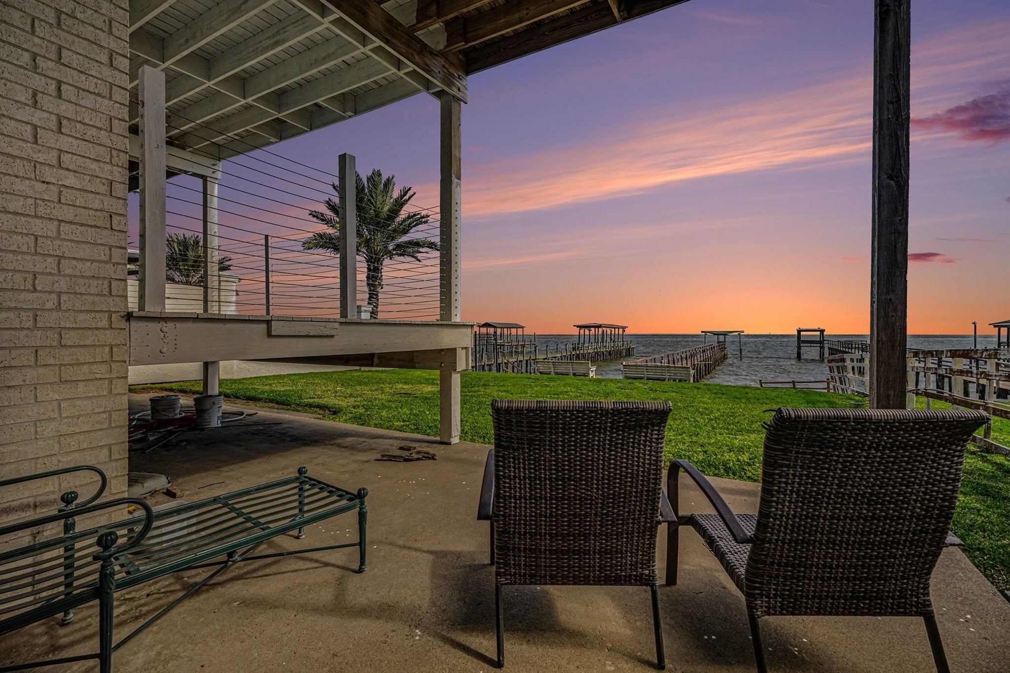 503 Bay Avenue Kemah TX 77565
