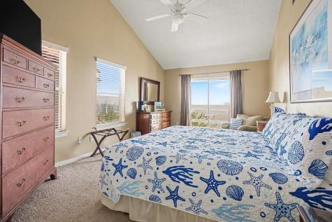 503 Bay Avenue Kemah TX 77565