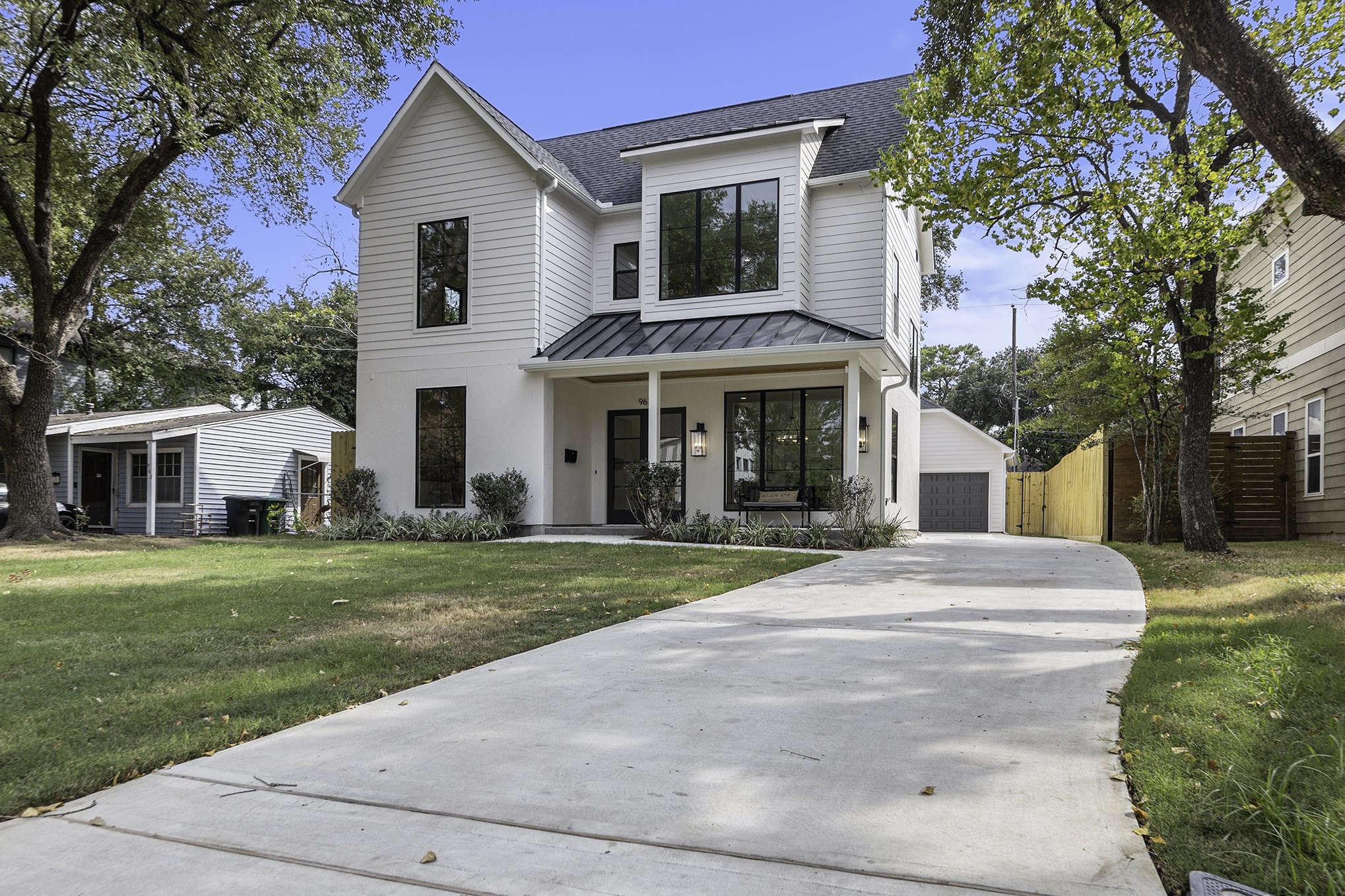 967 W 42nd Street Houston TX 77018