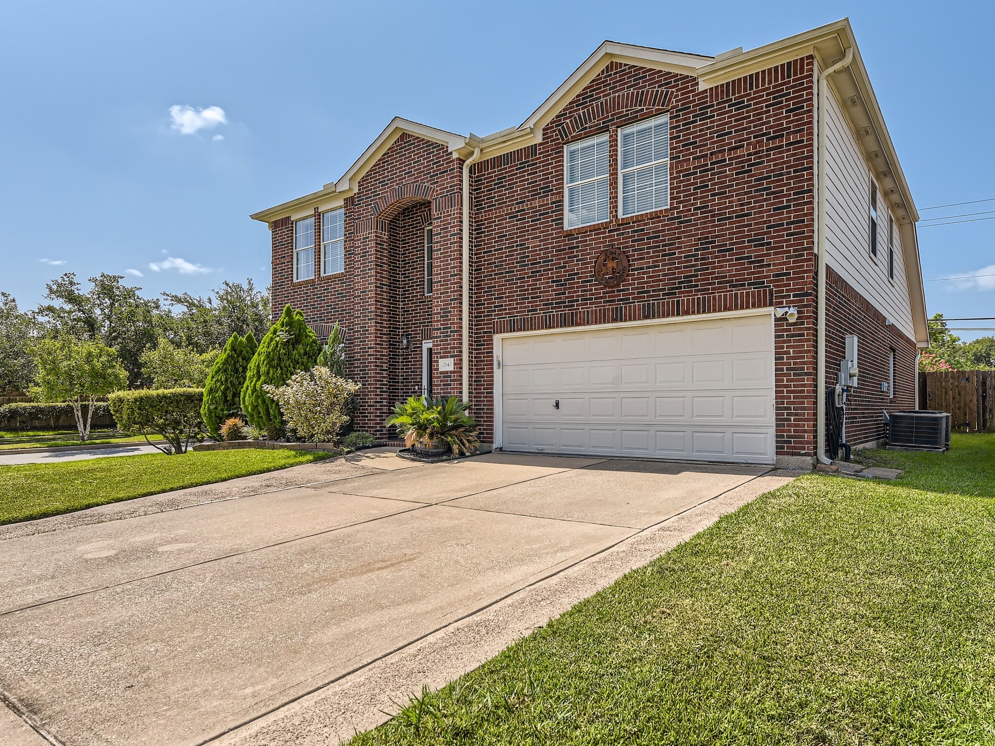 2142 Stoney Brook Drive Deer Park TX 77536