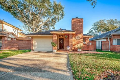 16110 Golden Sands Drive Houston TX 77095