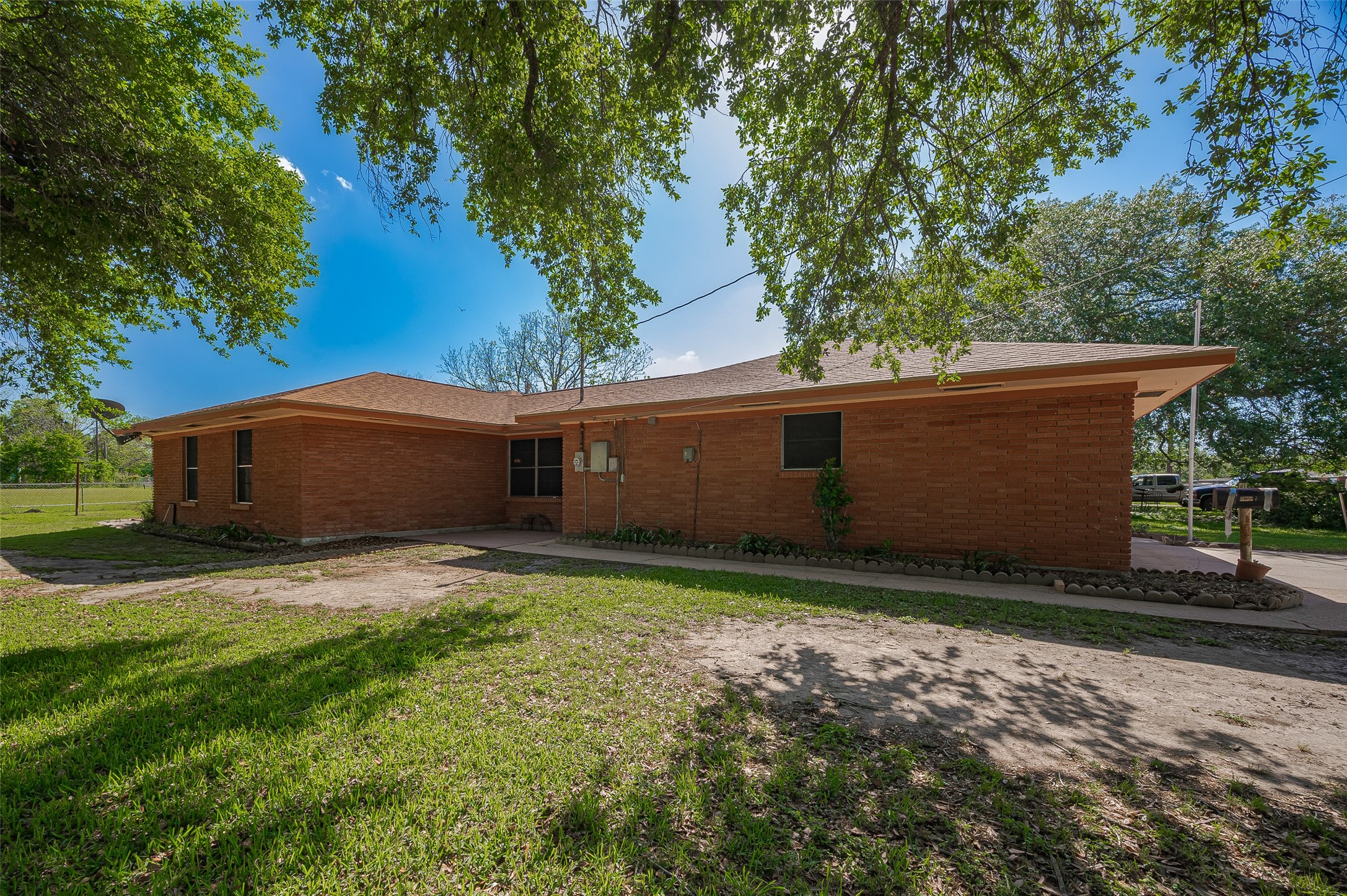 2828 Duberry Street Bay City TX 77414