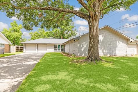 9723 Greenwillow Street Houston TX 77096