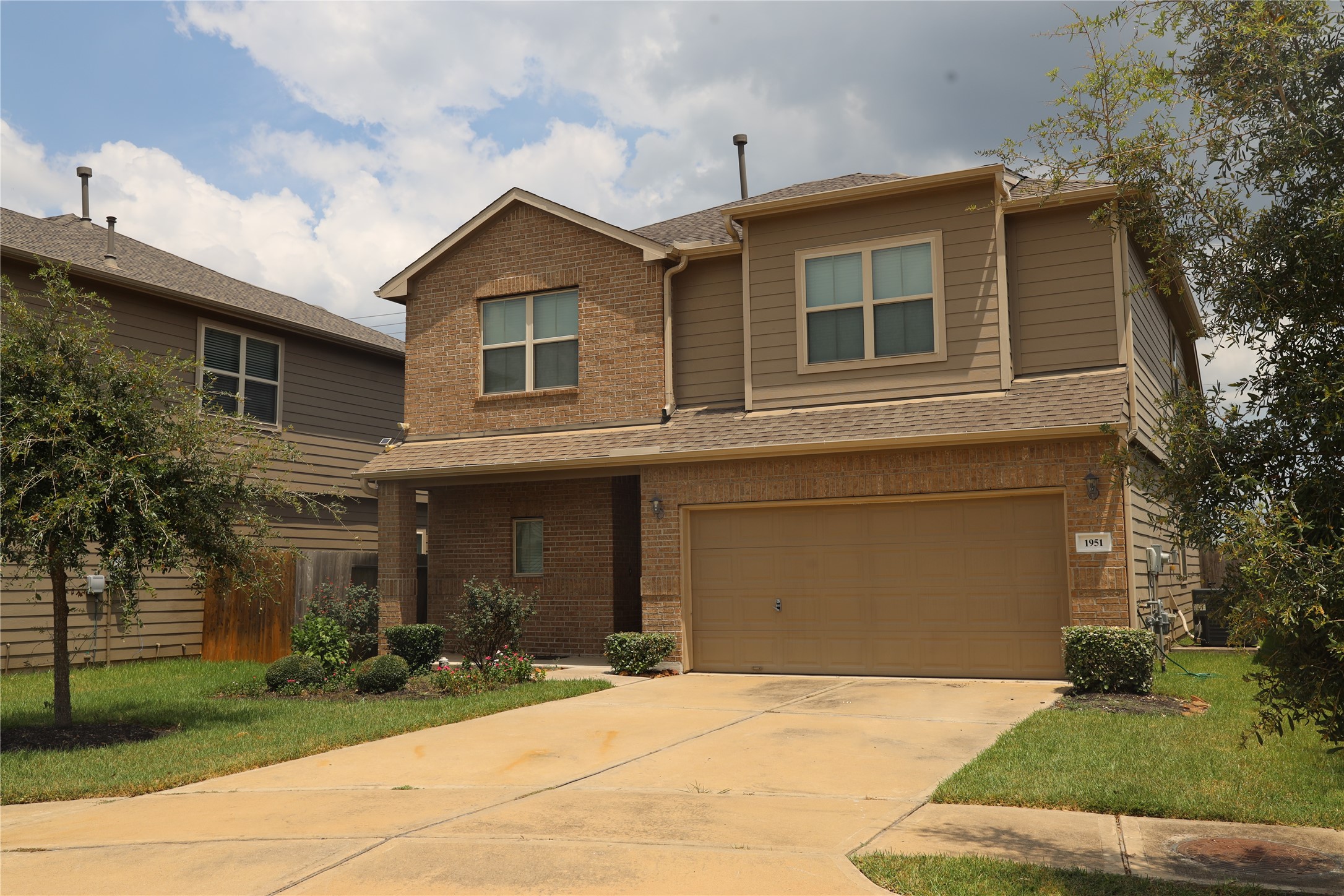 1951 Acaciawood Way Houston TX 77051