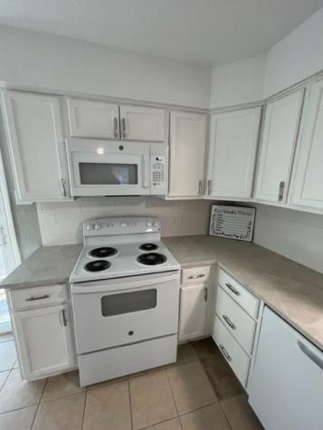 329 Blue Willow Drive Village Mills TX 77663