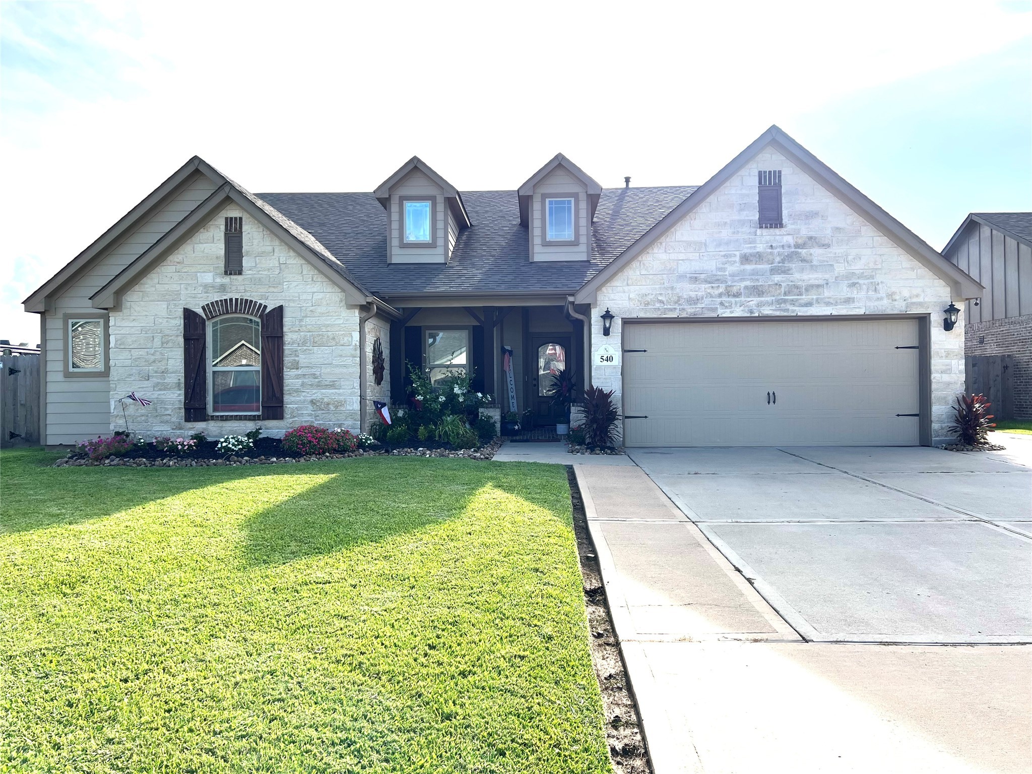 540 Wellshire Drive West Columbia TX 77486