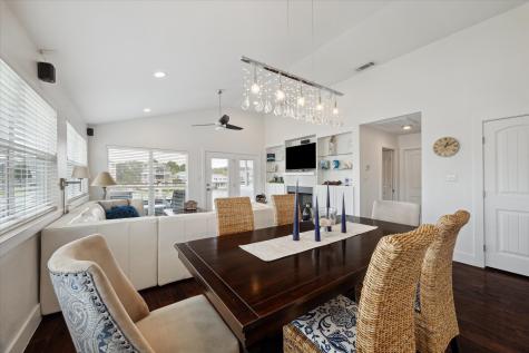 2114 Fenwood Street League City TX 77565