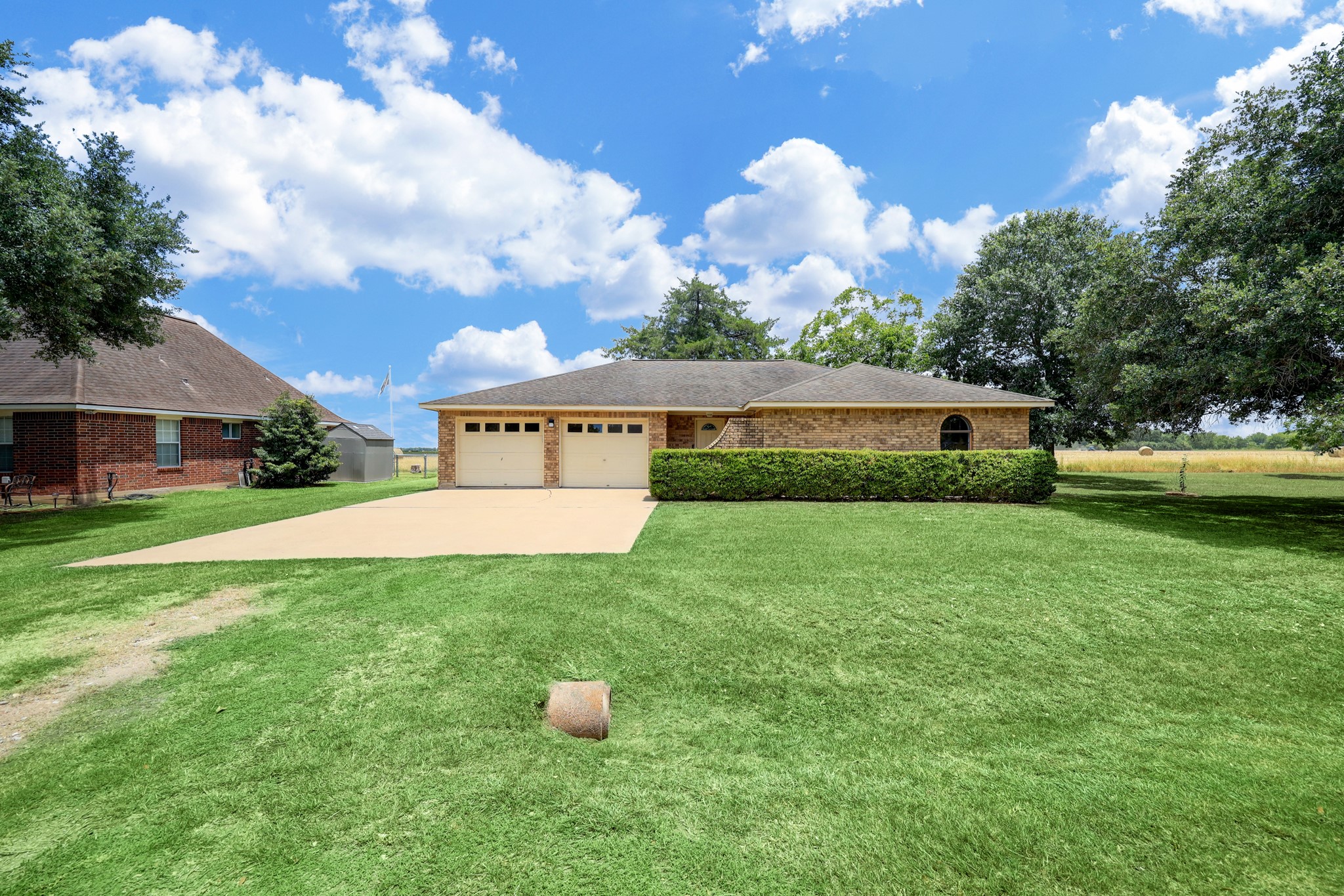510 Lakeview Drive Wallis TX 77485