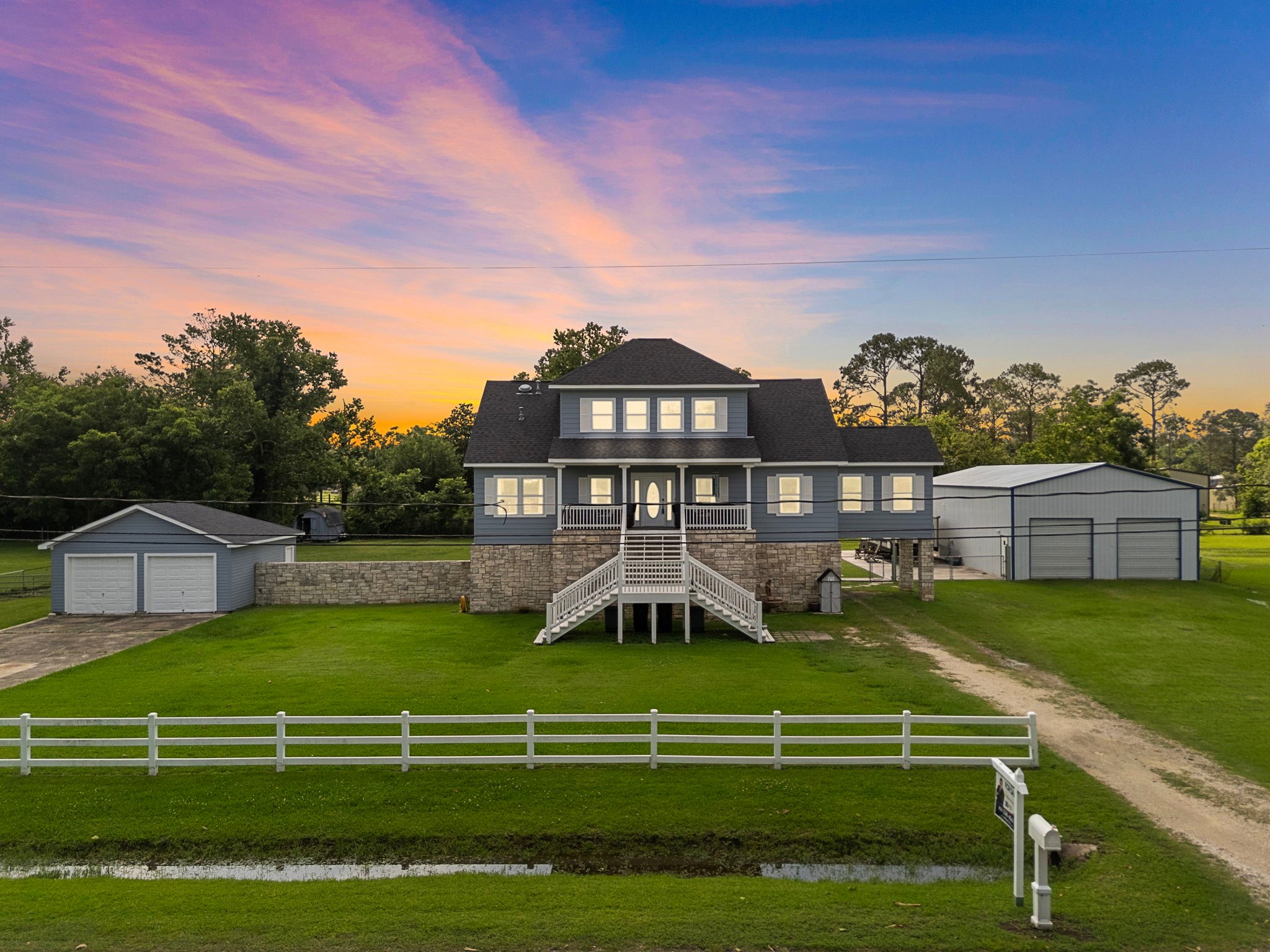 3525 N Morning Glory Drive Santa Fe TX 77517