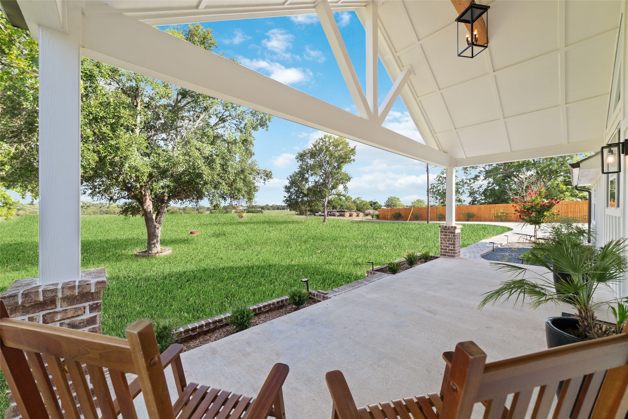 2401 Linda Lane Brenham TX 77833