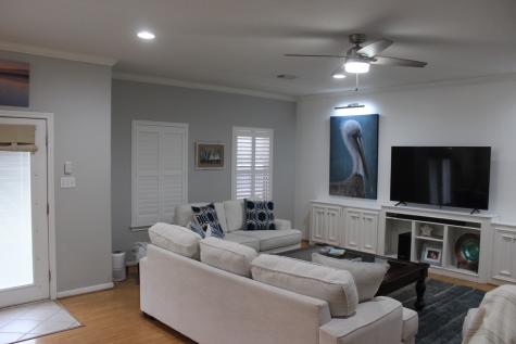 4 N Curlew Street La Marque TX 77568