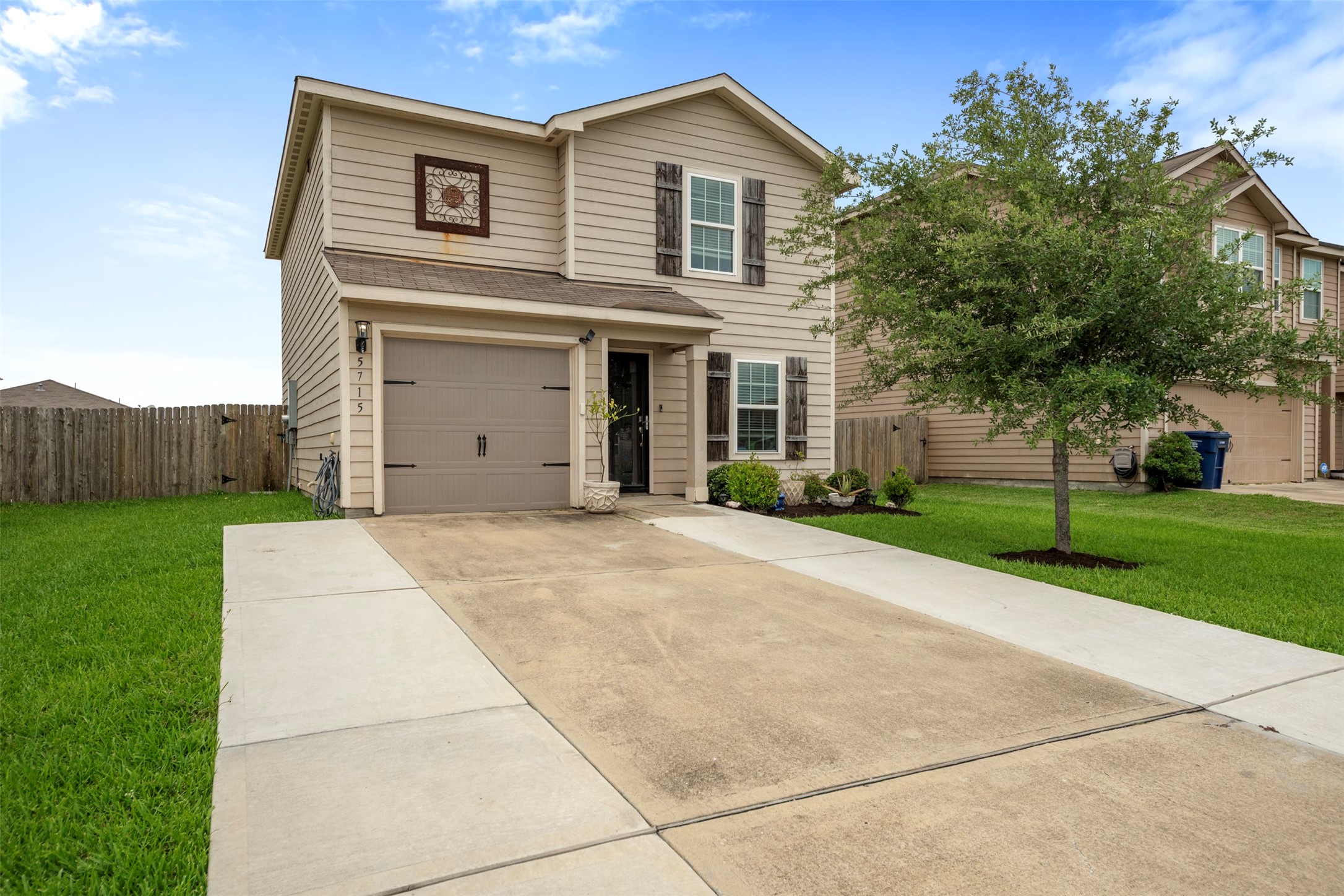 5715 Treasure Cove Road Cove TX 77523