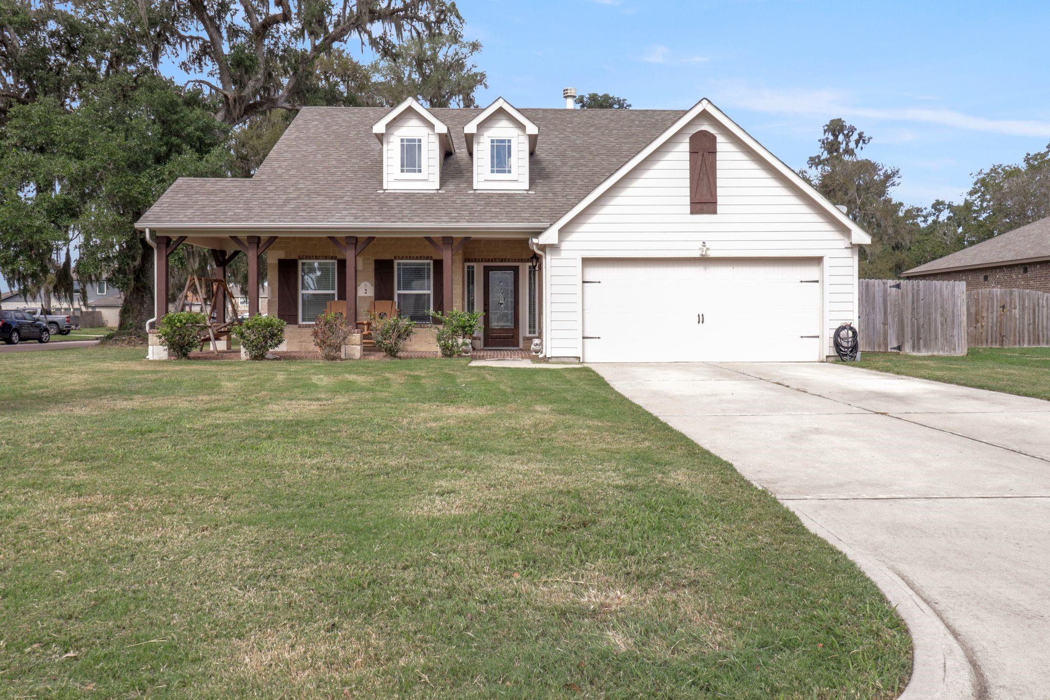 2 Colonial Lane West Columbia TX 77486