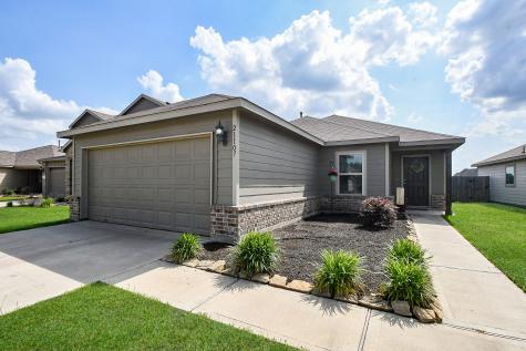 21107 Secret Garden Lane Tomball TX 77377