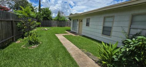 7210 Leader Street Houston TX 77074