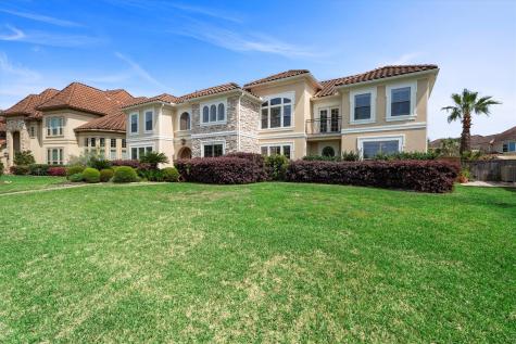 9611 Martha Springs Drive Houston TX 77070