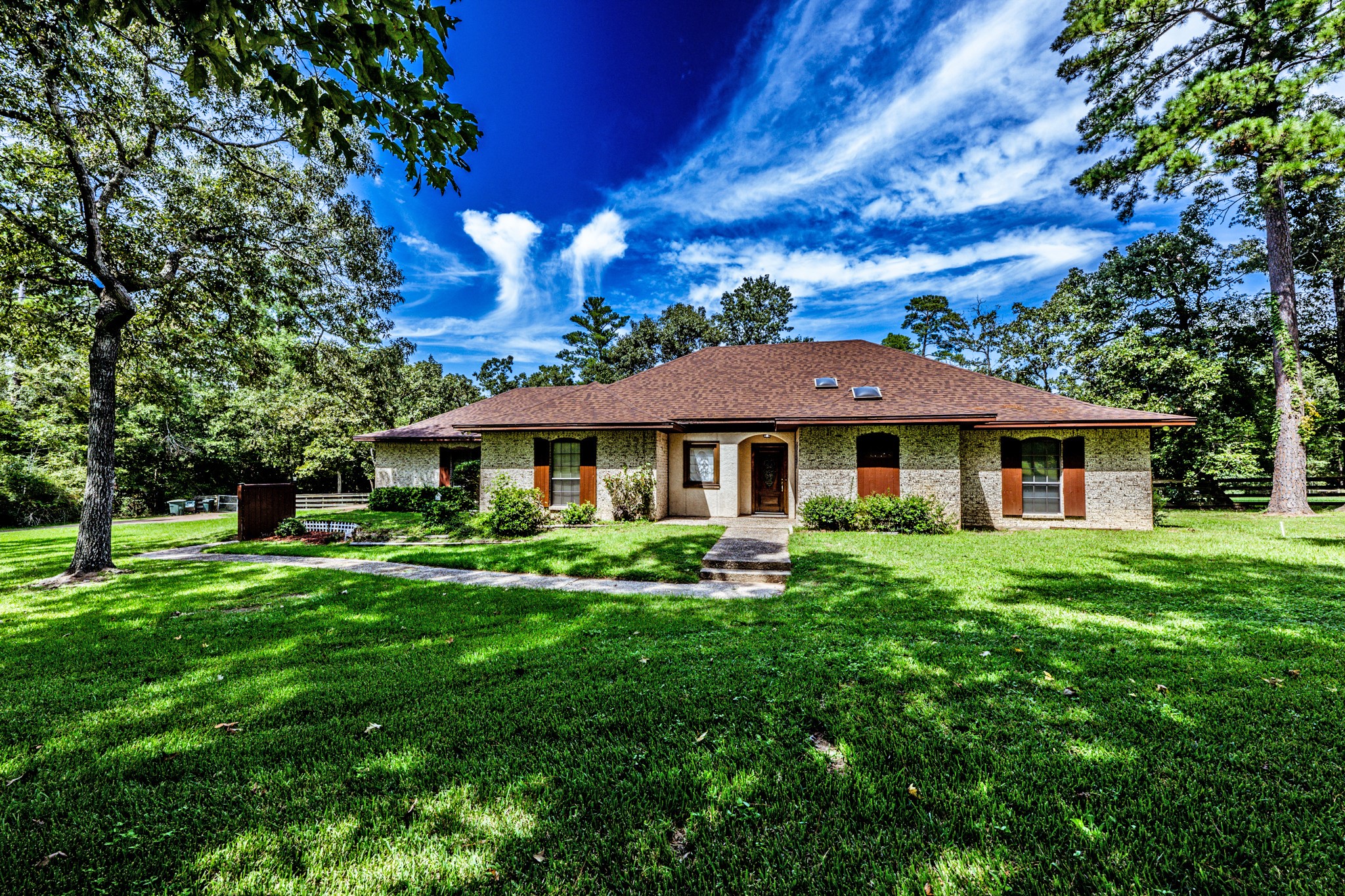 124 Autumn Way Huntsville TX 77320