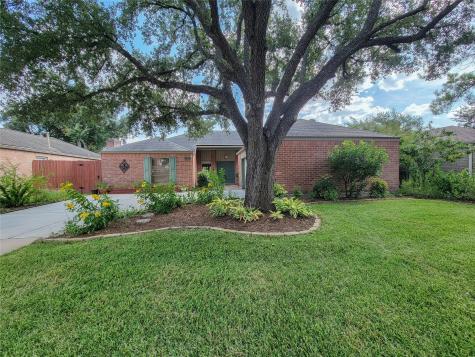 12215 Piping Rock Drive Houston TX 77077