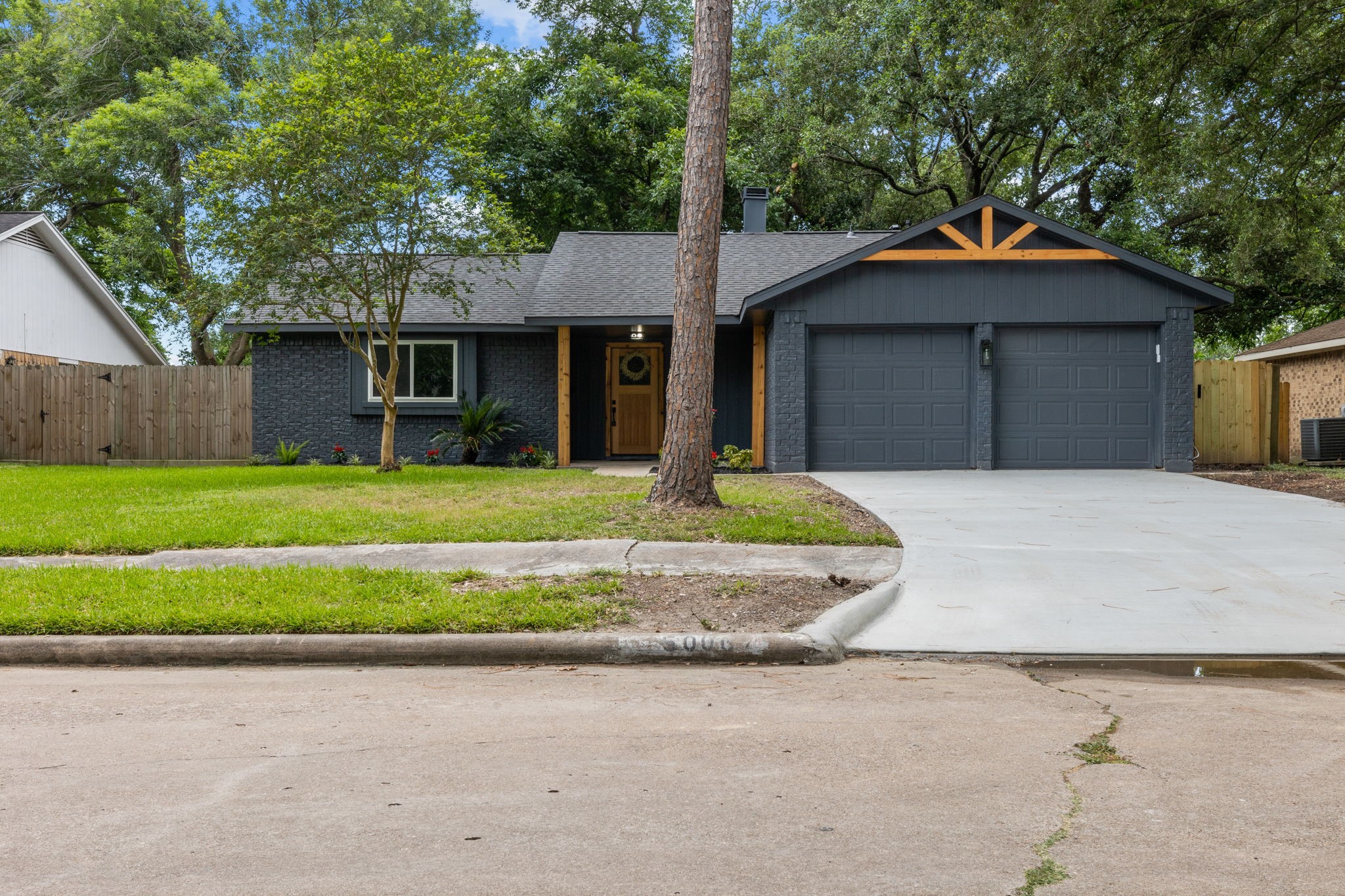 5006 Rockland Drive Pearland TX 77584