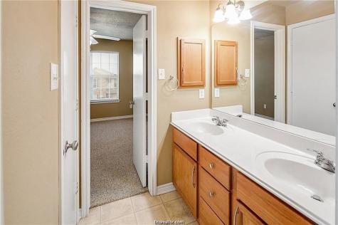 4053 Southern Trace Drive College Station TX 77845