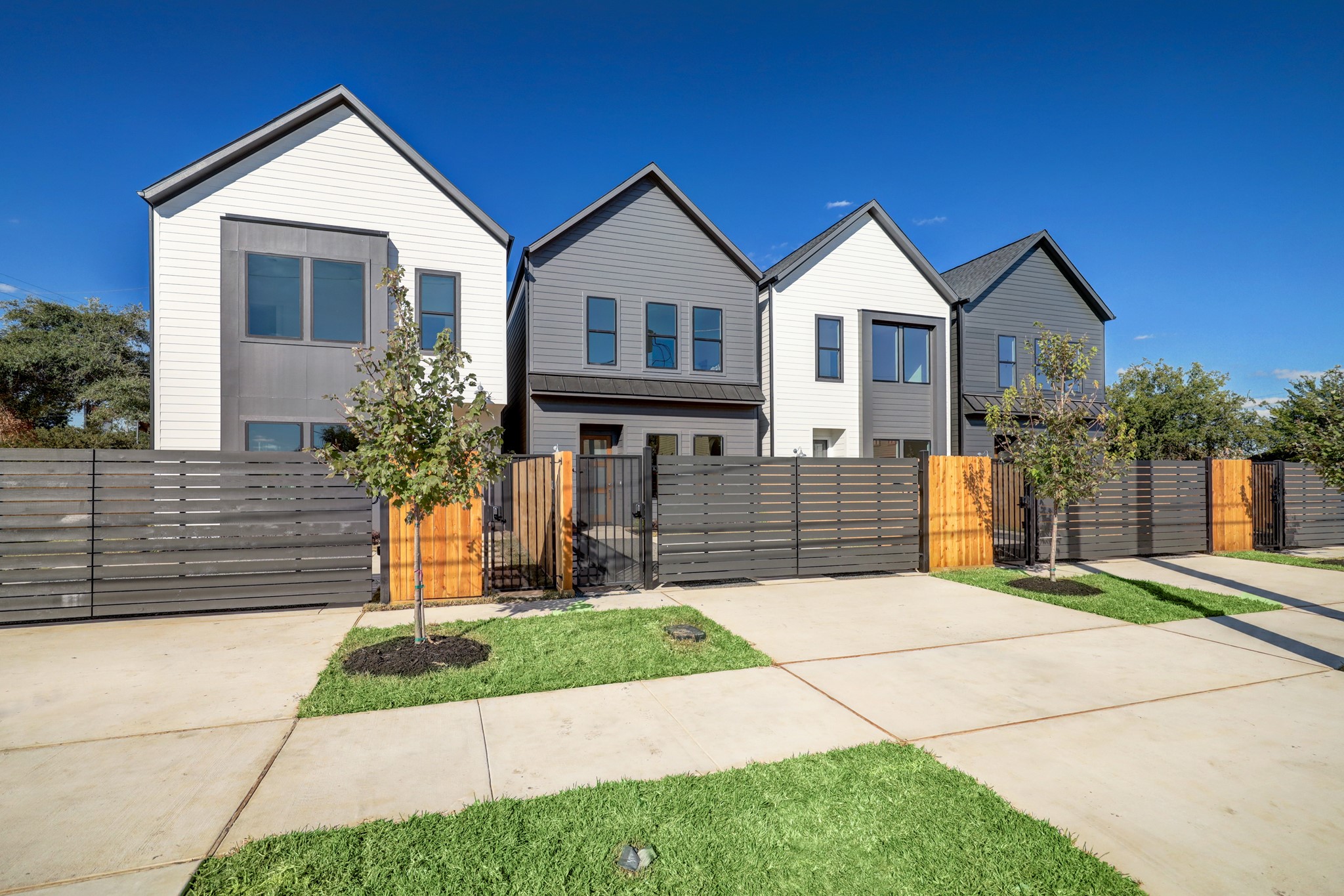 5205 Texas Street Houston TX 77011