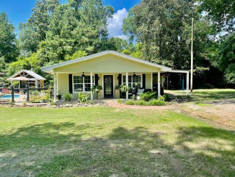 140 Sherwood Forest Drive Woodville TX 75979