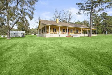 705 Old Highway 35 S Livingston TX 77351