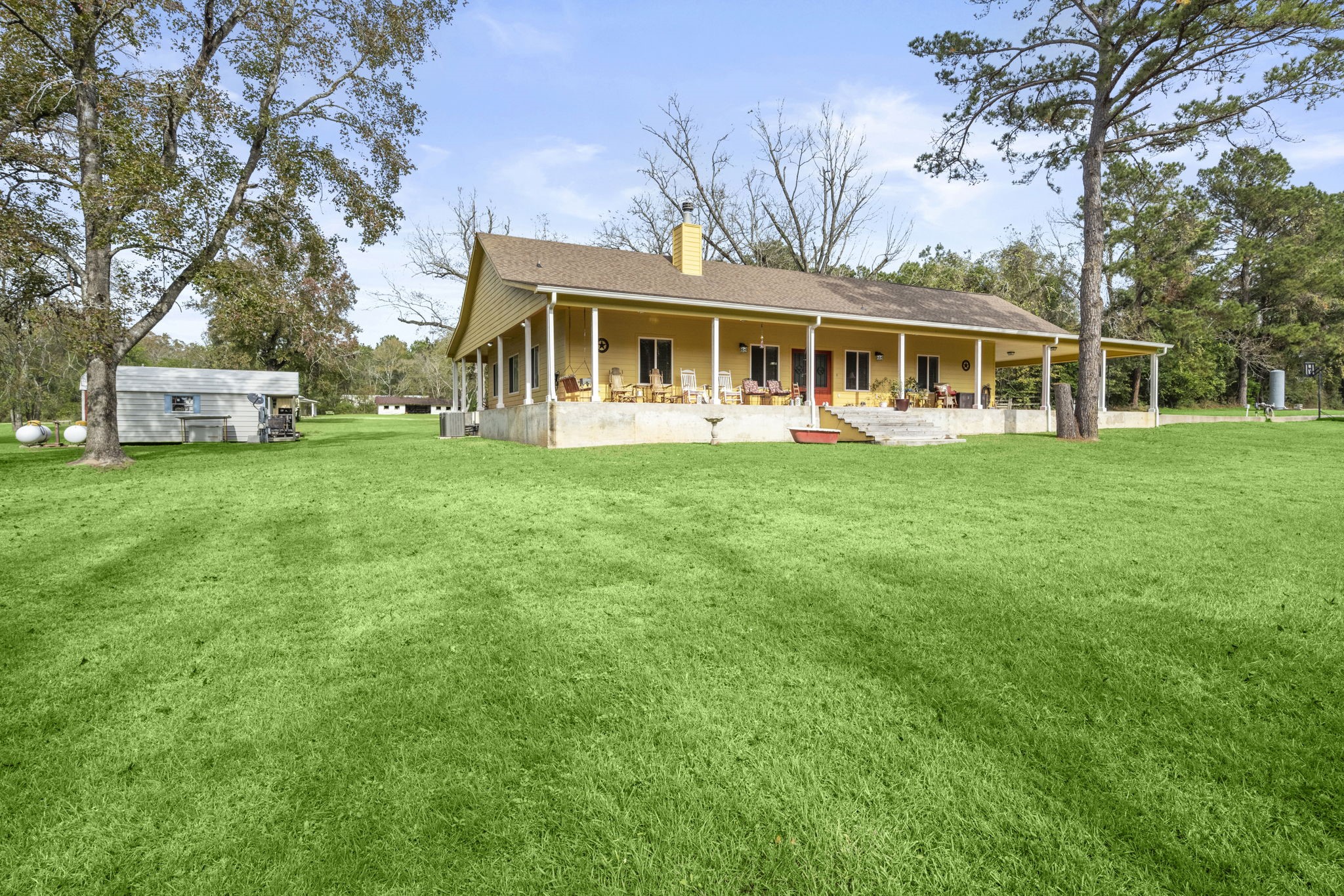 705 Old Highway 35 S Livingston TX 77351