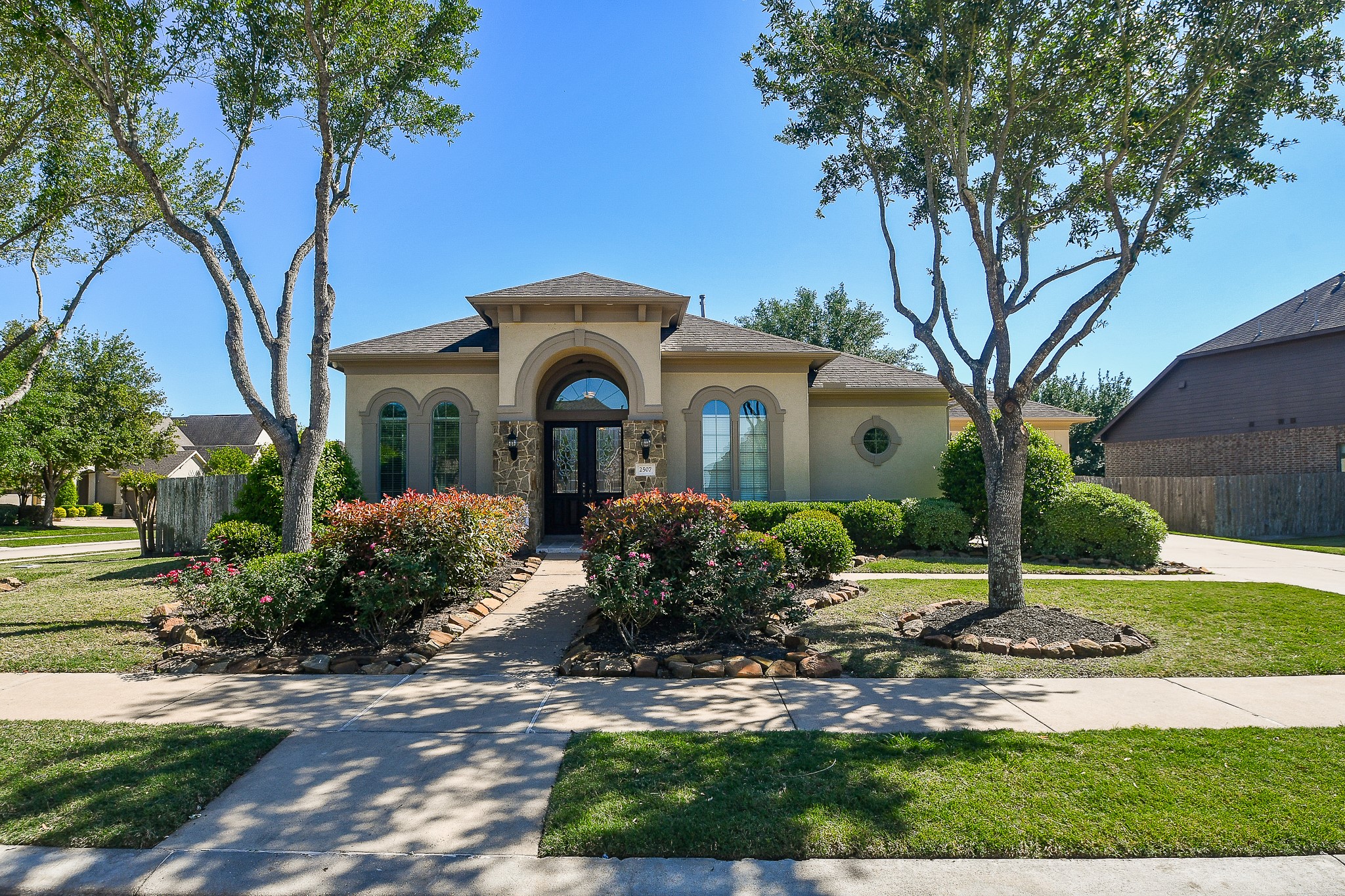2507 Sentry Oak Way Sugar Land TX 77479