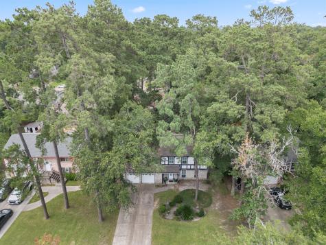 2039 Oak Shores Drive Kingwood TX 77339