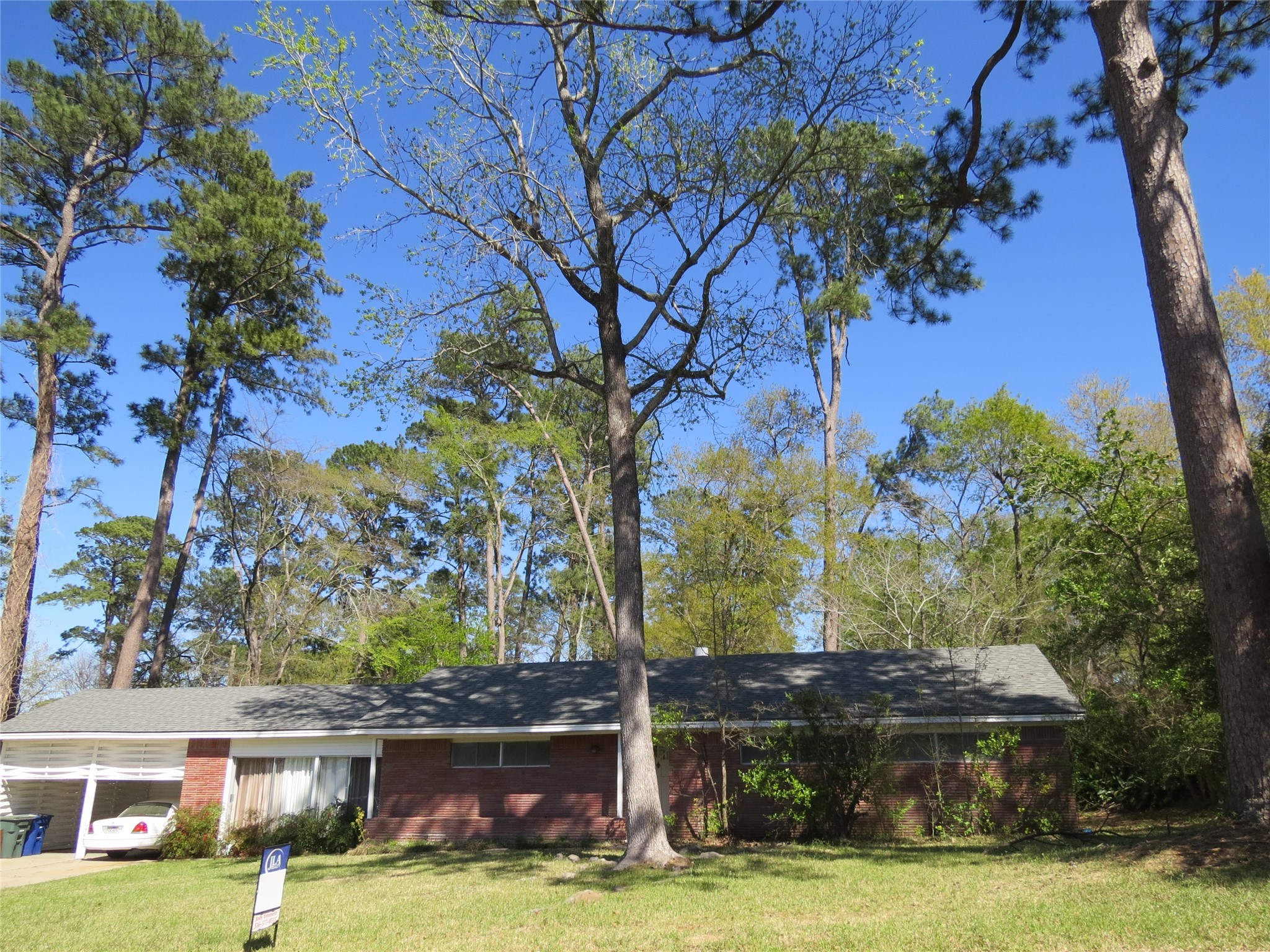2101 Avenue R Huntsville TX 77340