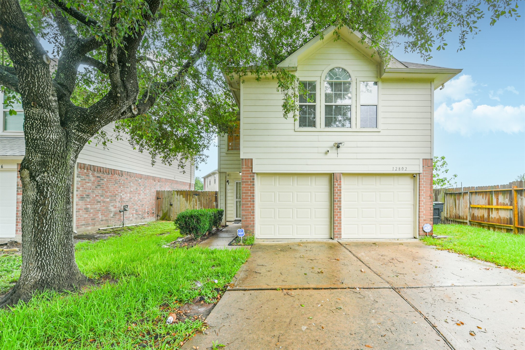 12802 Claycliff Court Houston TX 77034