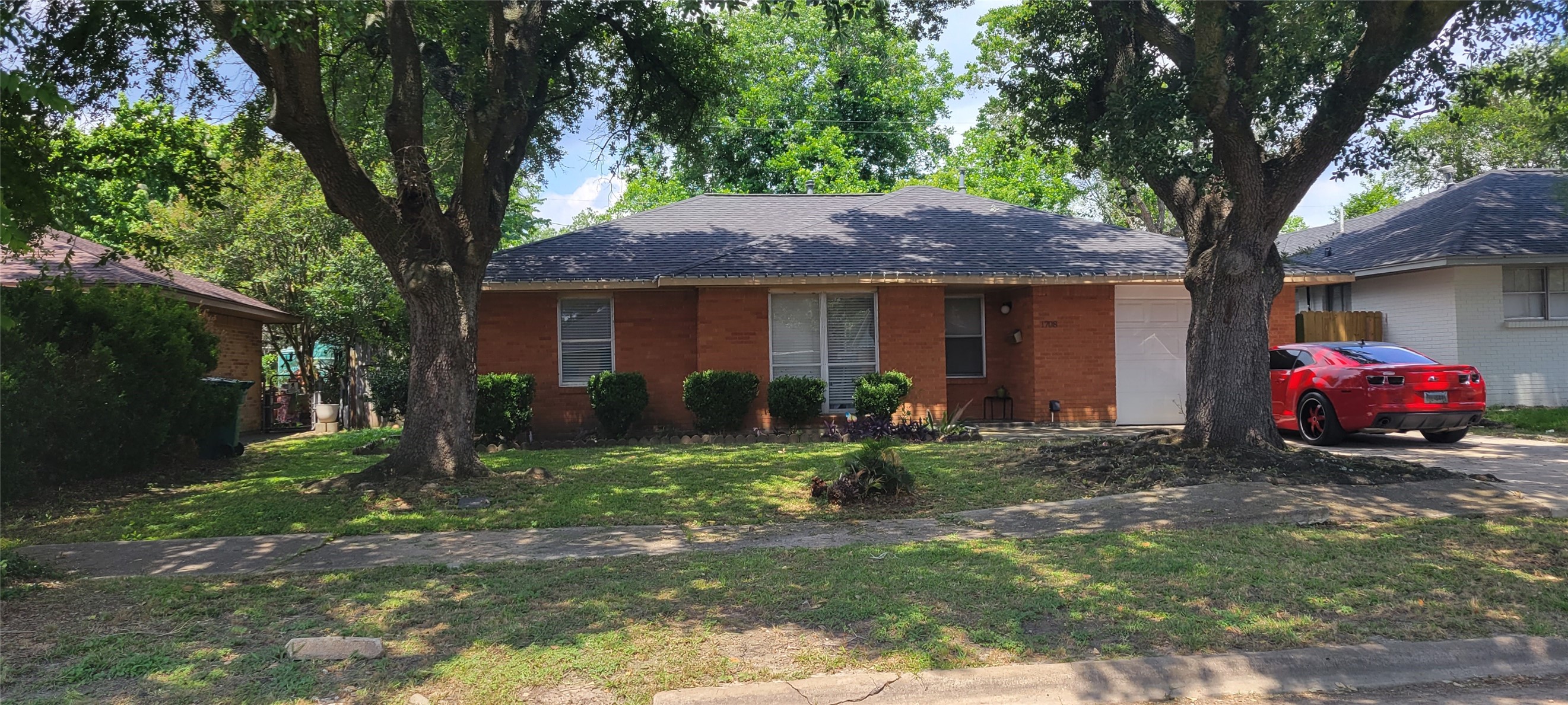 1708 Effie Lane Pasadena TX 77502