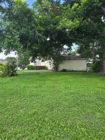 1609 Cavalcade Street Houston TX 77009