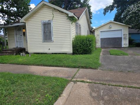 1609 Cavalcade Street Houston TX 77009