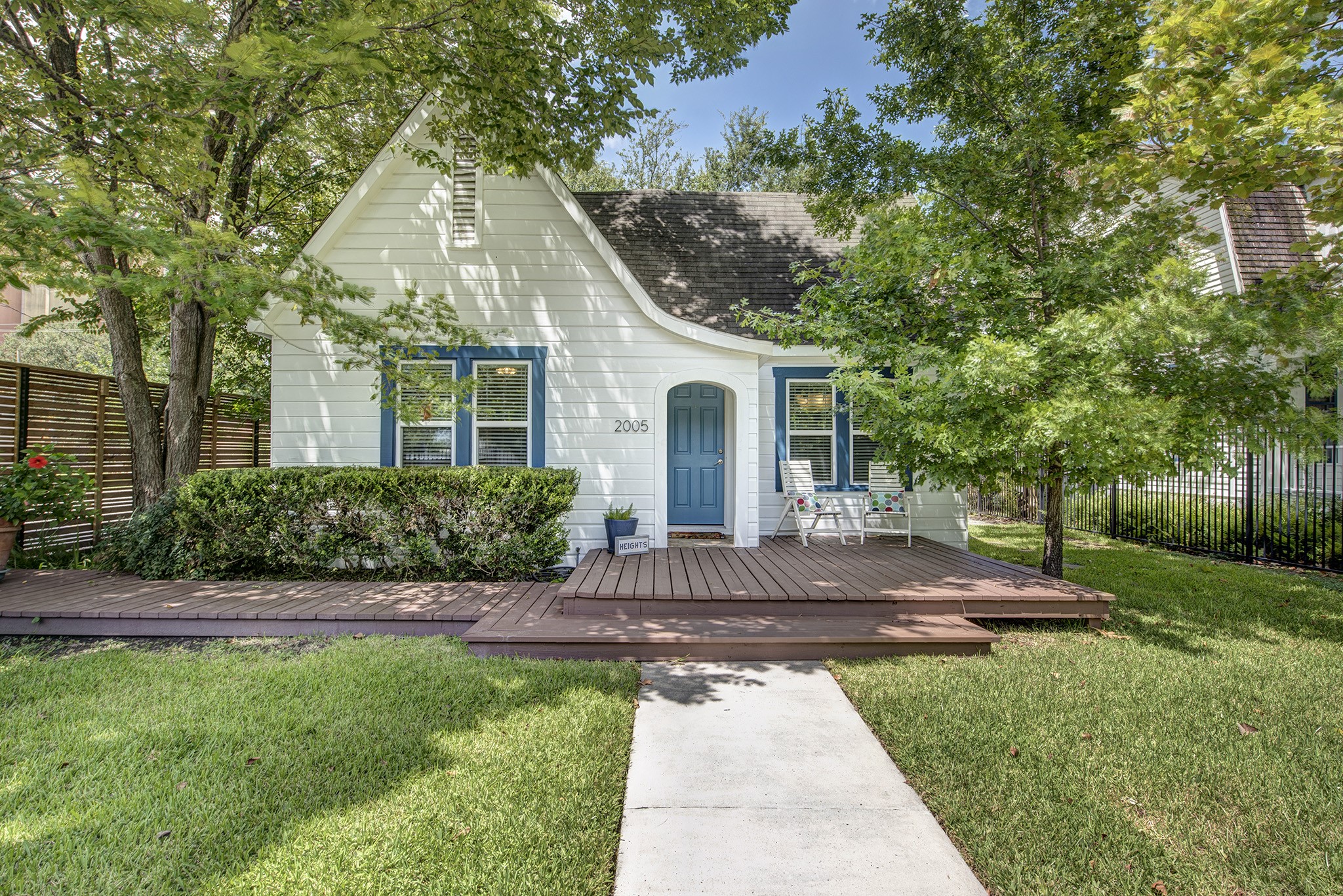 2005 Harvard Street Houston TX 77008