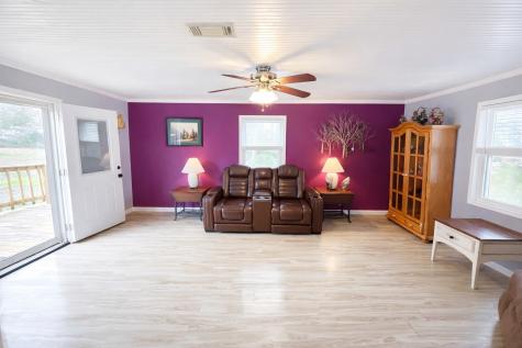 204 Lakeview Drive Onalaska TX 77360