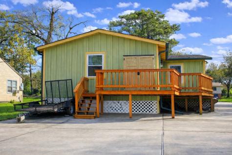 204 Lakeview Drive Onalaska TX 77360