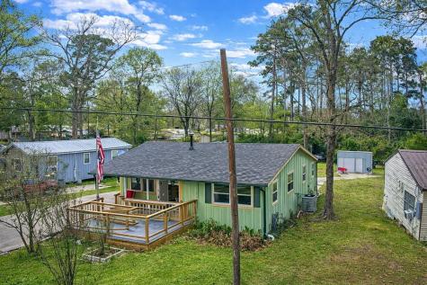 204 Lakeview Drive Onalaska TX 77360