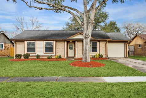 2508 Drummer Drive League City TX 77573
