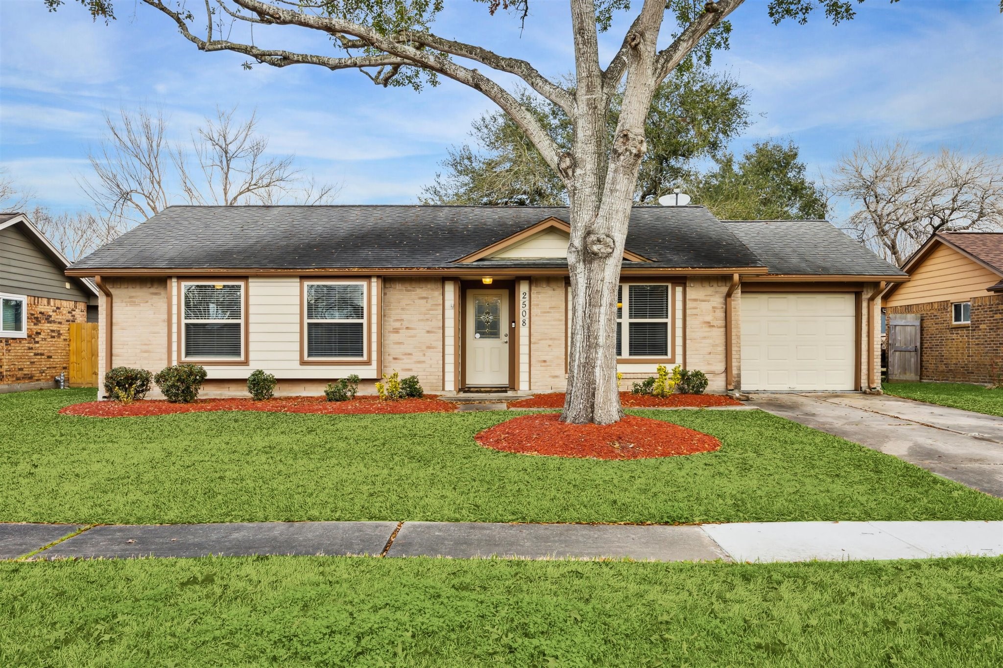 2508 Drummer Drive League City TX 77573