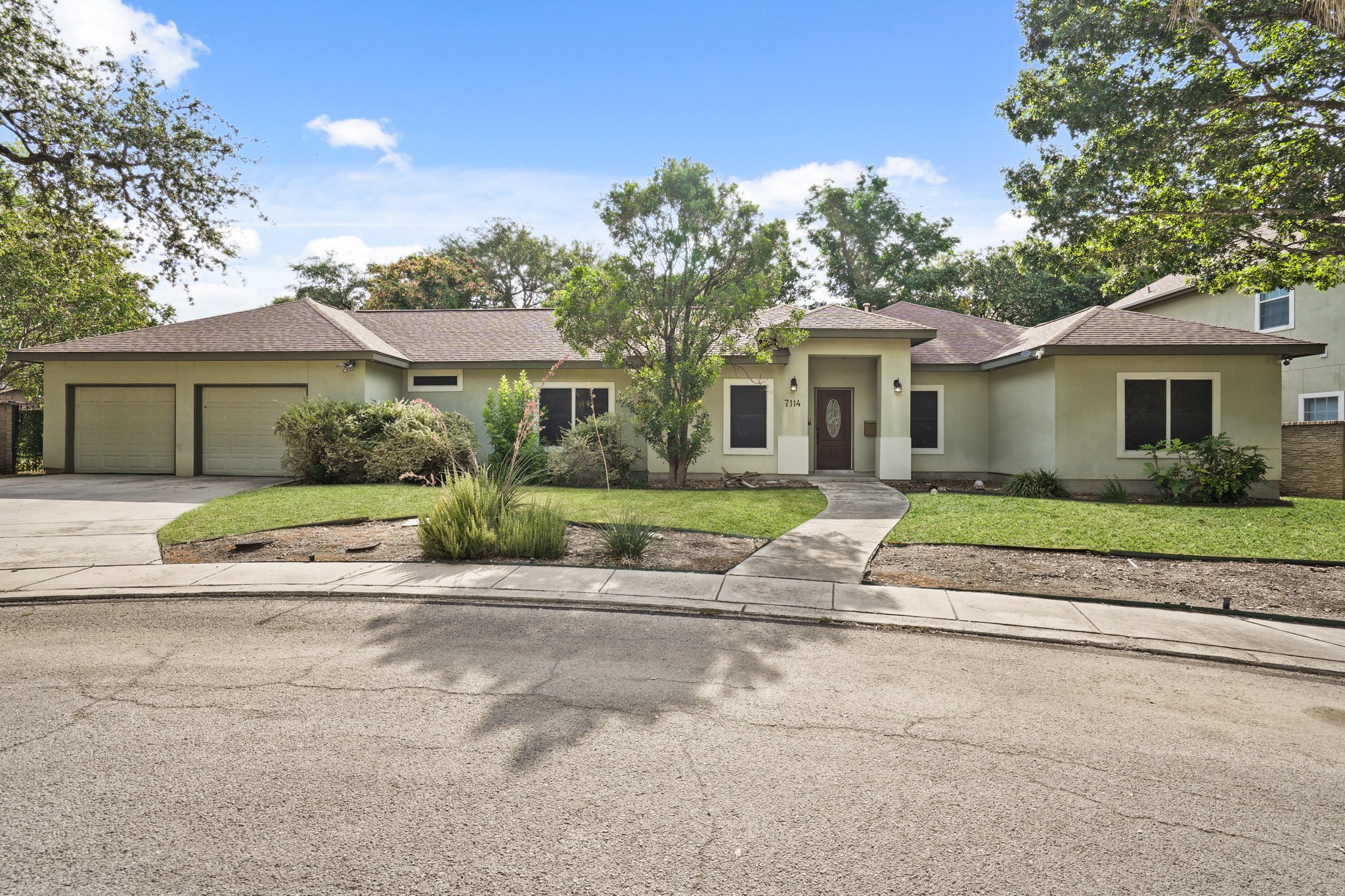 7114 Bethencourt San Antonio TX 78209