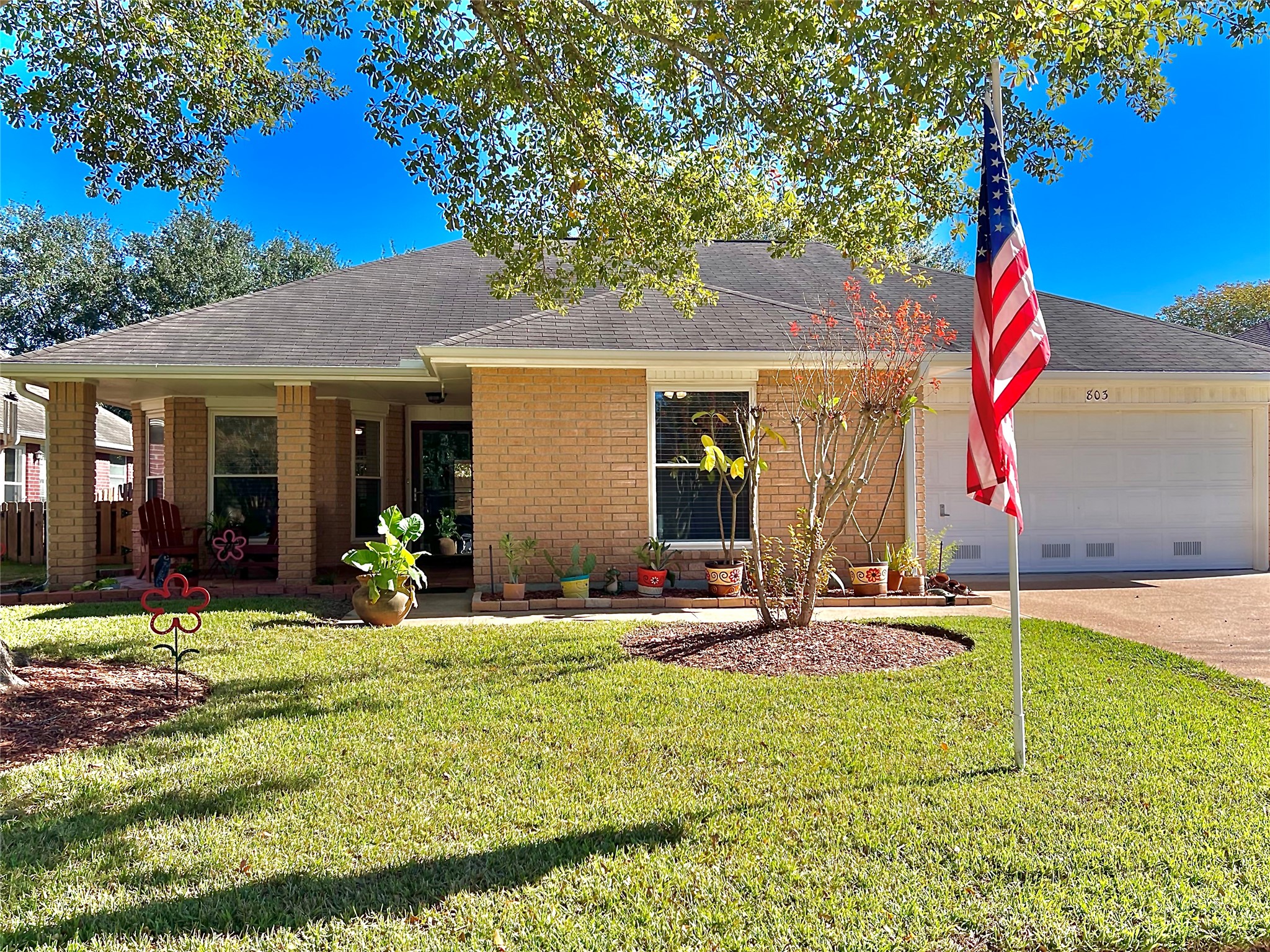 803 Maple Branch Lane Pearland TX 77584