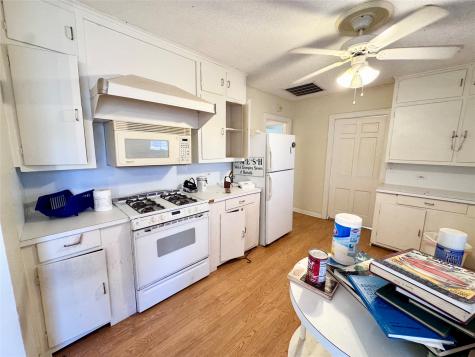 52 State Highway 75 N Huntsville TX 77320
