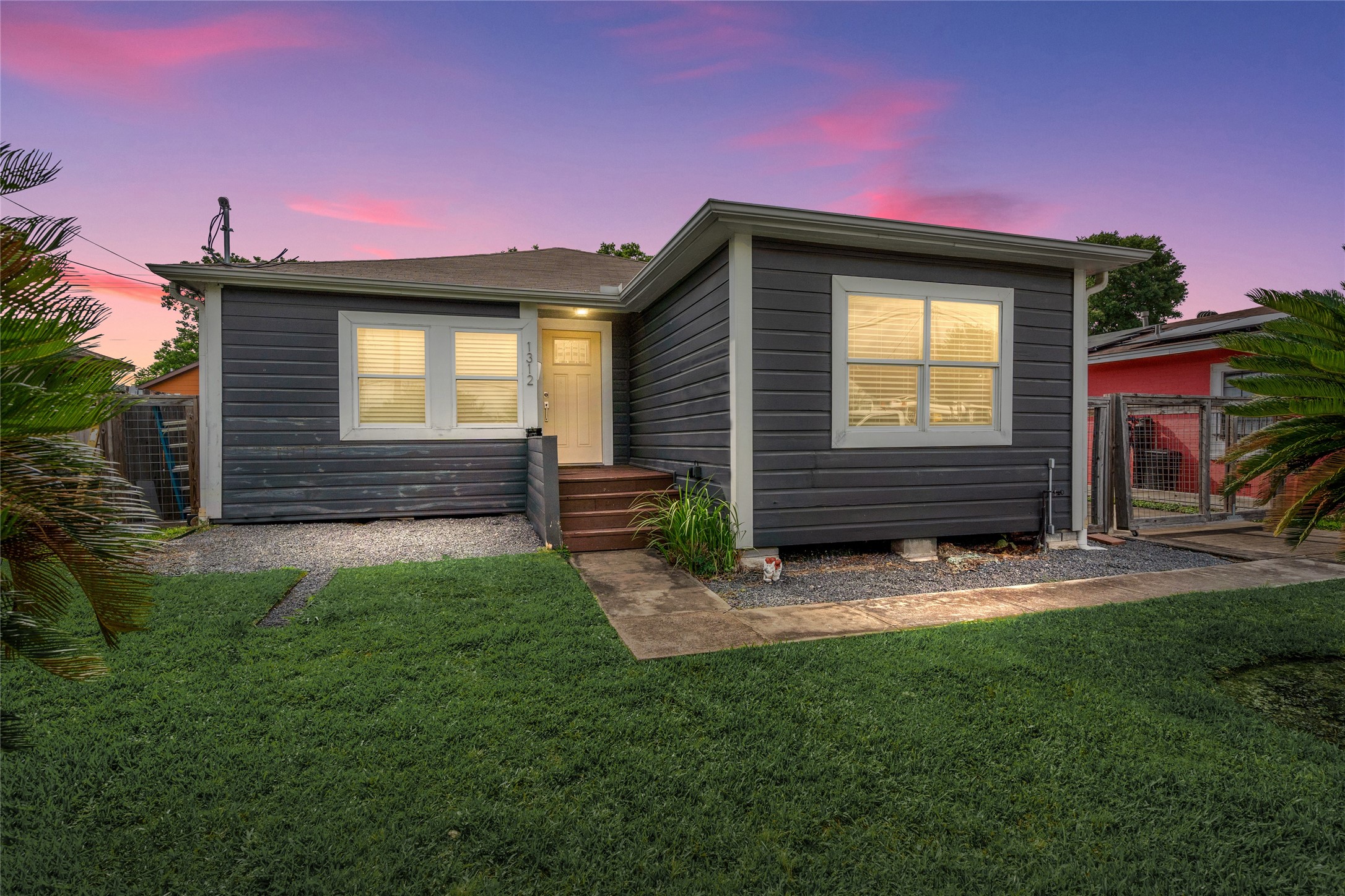 1312 Des Jardines Street Houston TX 77023